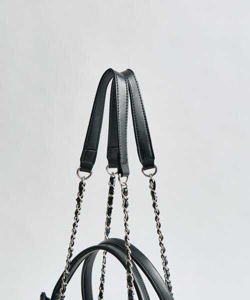 OLIVE des OLIVE（オリーブデオリーブ）の「【Belle Charme】Belle Charme Quilted Carry on Tote（トートバッグ・レディース・ピンク/アイボリー/ブラック・FREE）」の18枚目の写真