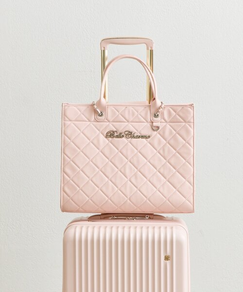 Belle Charme（ベルシャルム）の「【Belle Charme】Belle Charme Quilted Carry on Tote（トートバッグ・レディース・ピンク/アイボリー/ブラック/サックスブルー/ラベンダー・FREE）」の11枚目の写真