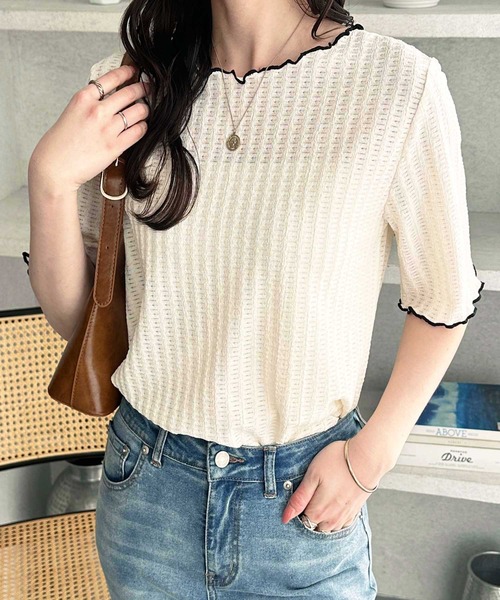 GeeRA（ジーラ）の「透けすぎず、上品に肌見せ。配色メロー５分袖表面感カットソー（Tシャツ/カットソー・レディース・アイボリー/ブラック/ライトグレー/モカ・SMALL/MEDIUM/LARGE/X-LARGE）」の17枚目の写真