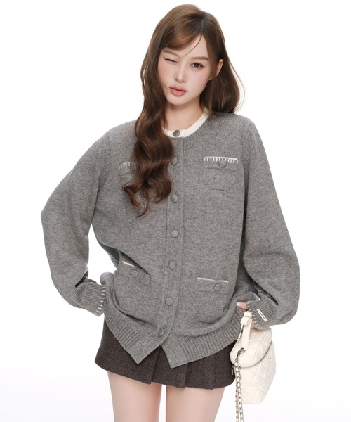 andwang(アンドワン)の「Ornament Bicolor Knit Cardigan(カーディガン/ボレロ・レディース・ブラック/グレー・FREE)」の12枚目の写真