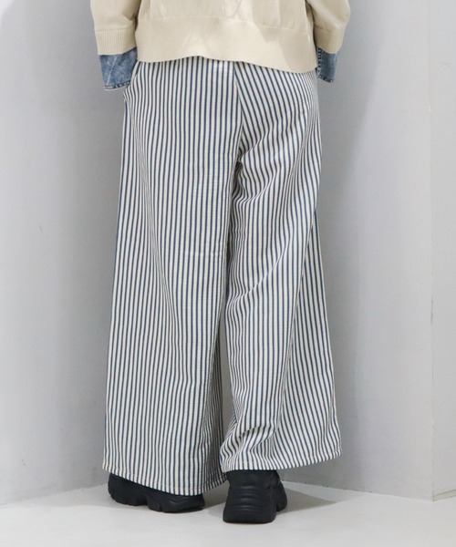 CECIL McBEE（セシルマクビー）の「サッカーストライプワイドイージーパンツ（その他パンツ・レディース・ブルー/ブラック・LARGE/MEDIUM）」の12枚目の写真