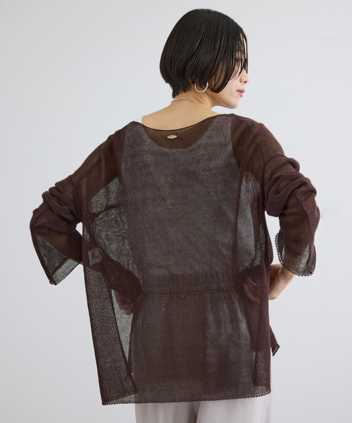 SALON adam et rope'（サロン アダム エ ロペ）の「オーガニックリネンシアーボートネックプルオーバー（ニット/セーター・レディース・ホワイト/ブラック/ブラウン・FREE）」の3枚目の写真