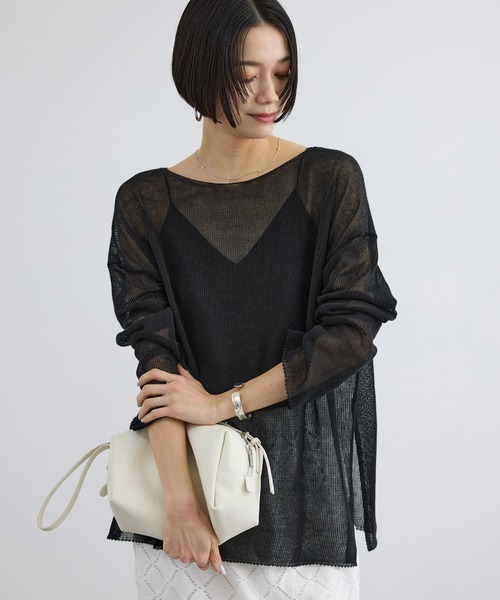 SALON adam et rope'（サロン アダム エ ロペ）の「オーガニックリネンシアーボートネックプルオーバー（ニット/セーター・レディース・ホワイト/ブラック/ブラウン・FREE）」の2枚目の写真