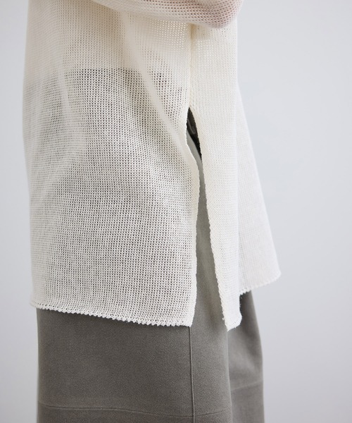 SALON adam et rope'（サロン アダム エ ロペ）の「オーガニックリネンシアーボートネックプルオーバー（ニット/セーター・レディース・ホワイト/ブラック/ブラウン・FREE）」の21枚目の写真