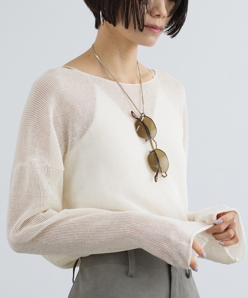 SALON adam et rope'（サロン アダム エ ロペ）の「オーガニックリネンシアーボートネックプルオーバー（ニット/セーター・レディース・ホワイト/ブラック/ブラウン・FREE）」の8枚目の写真