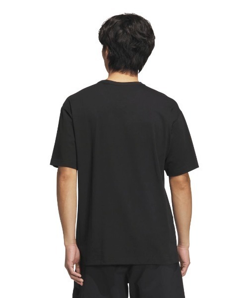 adidas(アディダス)の「アディダス adidas エッセンシャルズ プラス ルーズフィット スモールロゴ 半袖Tシャツ(Tシャツ/カットソー・メンズ・ブラック/ネイビー/ホワイト/ブルー・S/M/3L/LL/L)」の16枚目の写真