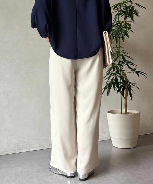 Chez toi（シェトワ）の「クレープイージーパンツ（その他パンツ・レディース・ライトグレー/アイボリー/チャコールグレー・FREE）」の7枚目の写真