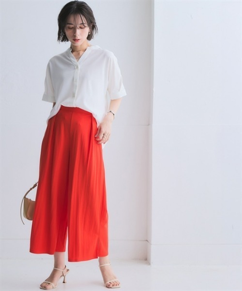 nissen(ニッセン)の「さらりとろけるスキッパーブラウス(防しわ・吸汗速乾)<大きいサイズ有>(シャツ/ブラウス・レディース・ブルー/オフホワイト/ベージュ/チャコール/ダークカーキ・S/M/L/LL/3L)」の15枚目の写真