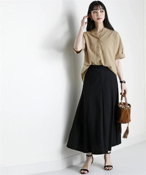 nissen(ニッセン)の「さらりとろけるスキッパーブラウス(防しわ・吸汗速乾)<大きいサイズ有>(シャツ/ブラウス・レディース・ブルー/オフホワイト/ベージュ/チャコール/ダークカーキ・S/M/L/LL/3L)」の8枚目の写真