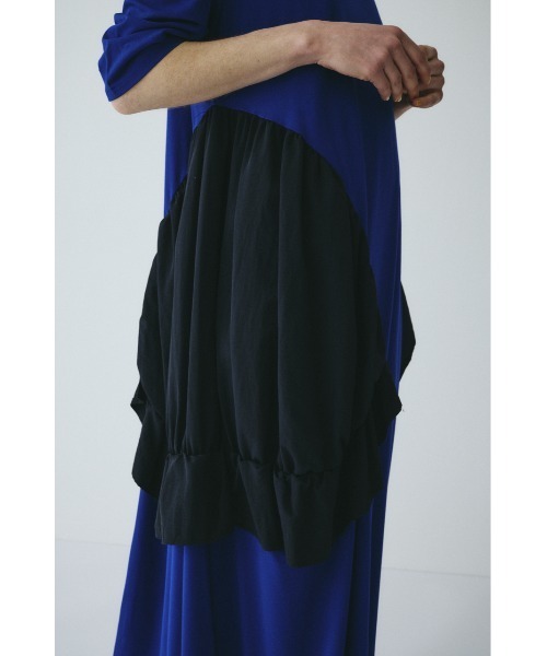 HeRIN.CYE(ヘリンドットサイ)の「Round gather dress ラウンドギャザードレス(ワンピース・レディース・ブラック/ホワイト/ブルー・FREE)」の16枚目の写真