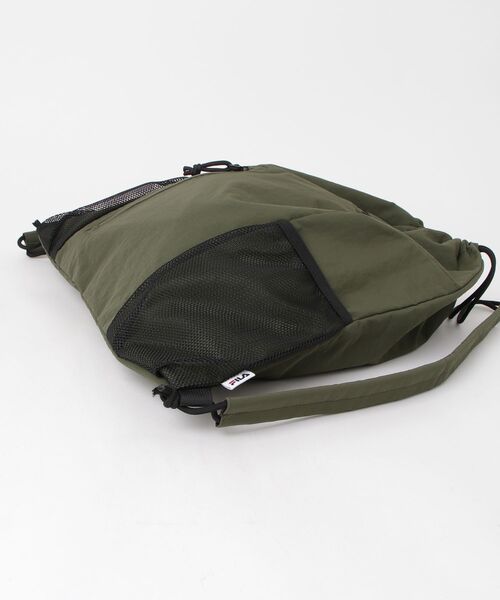 FILA（フィラ）の「FILA /フィラ　ワッシャーナイロン　ナップザック（バックパック/リュック・レディース・ブラック/カーキ/グレー・ONE SIZE）」の5枚目の写真