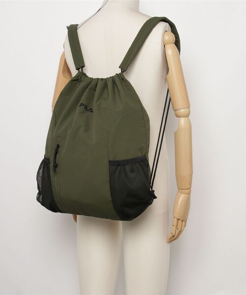 FILA（フィラ）の「FILA /フィラ　ワッシャーナイロン　ナップザック（バックパック/リュック・レディース・ブラック/カーキ/グレー・ONE SIZE）」の7枚目の写真