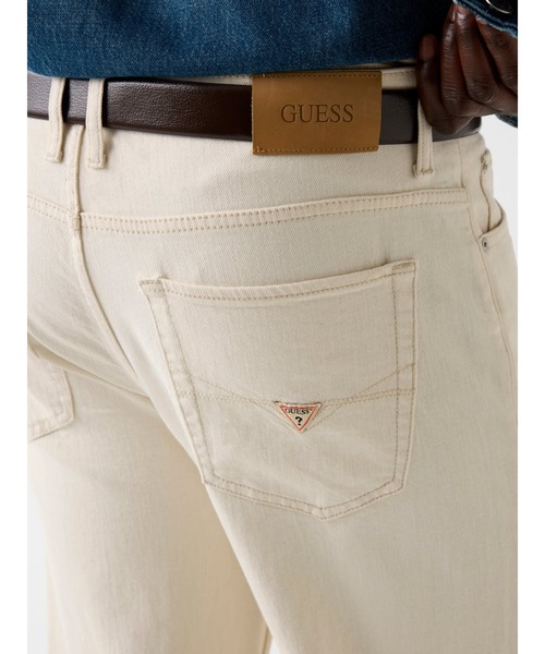 Guess（ゲス）の「OWEN パンツ デニムパンツ（デニムパンツ・メンズ・アイボリー・28inch/29inch/30inch/31inch/33inch）」の3枚目の写真