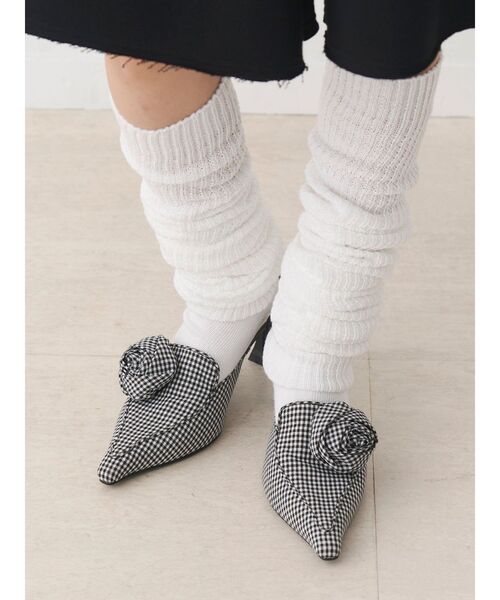 jouetie（ジュエティ）の「ローズモチーフパターンミュール（パンプス・レディース・ブラック/ブラウン・LARGE/MEDIUM）」の9枚目の写真