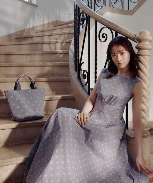 TOCCA（トッカ）の「SKIPPING ICON TOTE トートバッグ（トートバッグ・レディース・ベージュ系/ブラック系/ブラック系5・F）」の5枚目の写真