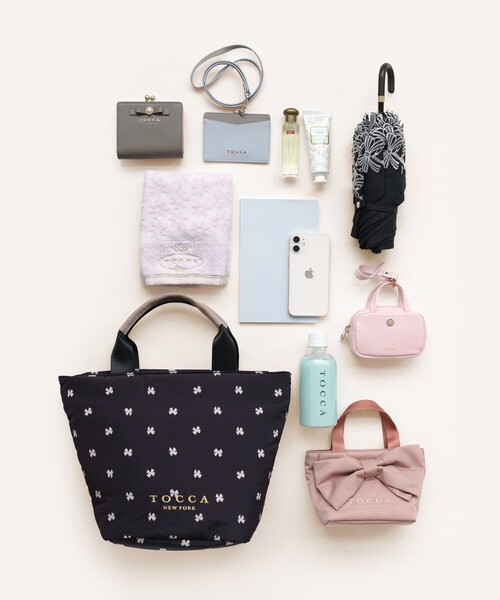 TOCCA（トッカ）の「SKIPPING ICON TOTE トートバッグ（トートバッグ・レディース・ベージュ系/ブラック系/ブラック系5・F）」の7枚目の写真
