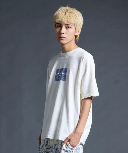 Quiksilver(クイックシルバー)の「QUIKSILVER/クイックシルバー 半袖 Tシャツ MERCURY PAISLEY BOX ST QST262014(Tシャツ/カットソー・メンズ・ホワイト/インディゴブルー・M/L)」の3枚目の写真
