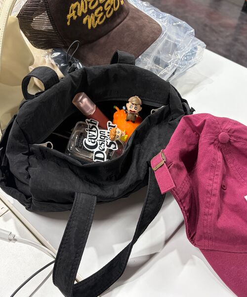 BUTDEEP（バッドディープ）の「036 DUFFLE BAG SMALL-BLACK（ボストンバッグ・レディース・その他・FREE）」の4枚目の写真