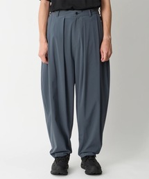 WHITE MOUNTAINEERING | 【White Mountaineering/ホワイトマウンテニアリング】8 TUCK WIDE TAPERED PANTS(その他パンツ)
