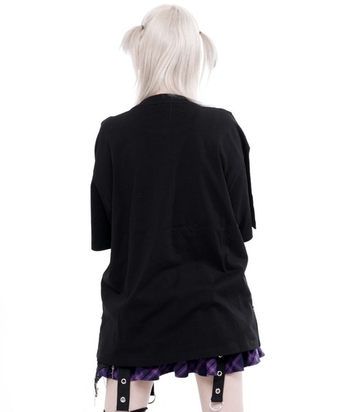 TRAVAS TOKYO(トラバス トウキョウ)の「『TRAVAS TOKYO/トラバス トーキョー』チェーン付きハートフリルTシャツ(Tシャツ/カットソー・レディース・ホワイト/ブラック・FREE)」の5枚目の写真