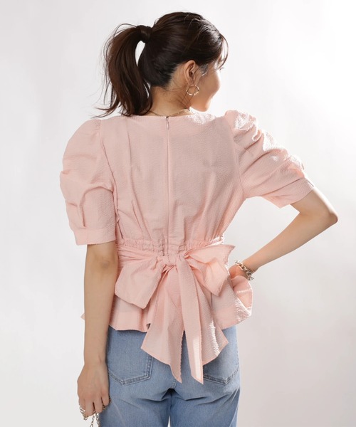 新品タグ付 JUSGLITTY ベプラムブラウス パフショルダーペプラムブラウス（シャツ/ブラウス）｜JUSGLITTY