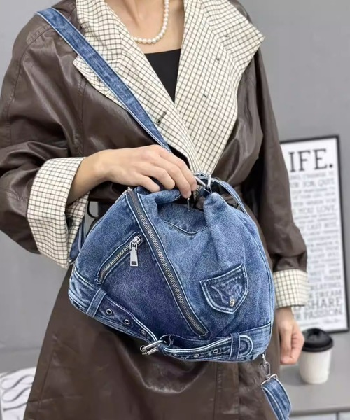.KOM(ドットコム)の「A'GEM/9 × .kom 『.KOM/ドットケーオーエム』Y2Kウォッシュデニム3WAYバッグ(ショルダーバッグ・レディース・ブラック/ブルー・FREE)」の13枚目の写真
