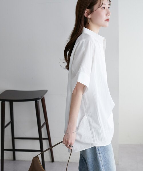 DISCOAT(ディスコート)の「【Noka】衿付きスキッパー半袖シャツ(シャツ/ブラウス・レディース・ベージュ/ネイビー/ブルー/オフホワイト・FREE)」の21枚目の写真