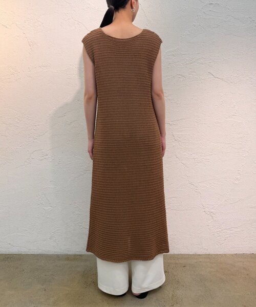 LOUNGEDRESS(ラウンジドレス)の「ハイスリットニットワンピース(ワンピース・レディース・キャメル/ブラック・FREE)」の12枚目の写真