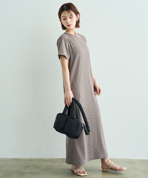 mil(ミル)の「【汗染み防止加工】 リブ ロングワンピース【586146】(ワンピース・レディース・チャコールグレー/ブラック/モカ・S/XS)」の3枚目の写真