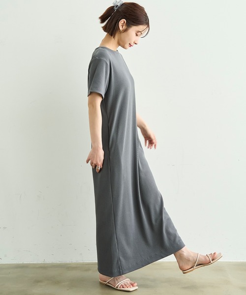 mil(ミル)の「【汗染み防止加工】 リブ ロングワンピース【586146】(ワンピース・レディース・チャコールグレー/ブラック/モカ・S/XS)」の13枚目の写真