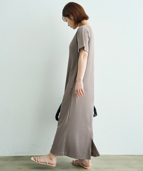 mil(ミル)の「【汗染み防止加工】 リブ ロングワンピース【586146】(ワンピース・レディース・チャコールグレー/ブラック/モカ・S/XS)」の17枚目の写真