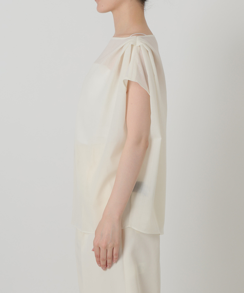 VERMEIL par iena(ヴェルメイユパーイエナ)の「《手洗い可》SHEER TORO プルオーバー(シャツ/ブラウス・レディース・ホワイト/ベージュ・FREE)」の16枚目の写真
