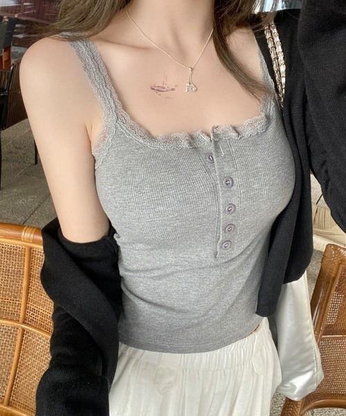 yuue' ( wear )(ユーイ)の「カップ付きヘンリーネックレースキャミソール(キャミソール・レディース・アイボリー/ブラック/グレー/ホワイト・FREE)」の10枚目の写真