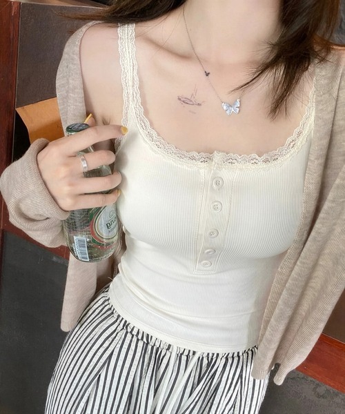 yuue' ( wear )(ユーイ)の「カップ付きヘンリーネックレースキャミソール(キャミソール・レディース・アイボリー/ブラック/グレー/ホワイト・FREE)」の16枚目の写真