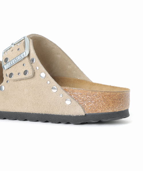 IENA(イエナ)の「BIRKENSTOCK/ビルケンシュトック ARIZONA RIVET サンダル 1029390(サンダル・レディース・ベージュ・35/36/37/38/39)」の13枚目の写真