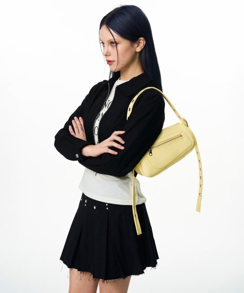 ILLIGO(イリゴ)の「スタッズクロップジャケットブラック(その他アウター・レディース・その他・MEDIUM/SMALL)」の2枚目の写真