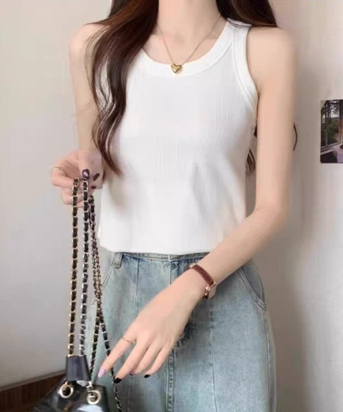 Mela(メラ)の「ベーシック リブタンクトップ(タンクトップ・レディース・ホワイト/グレー/ブラック・M/L/XL)」の15枚目の写真