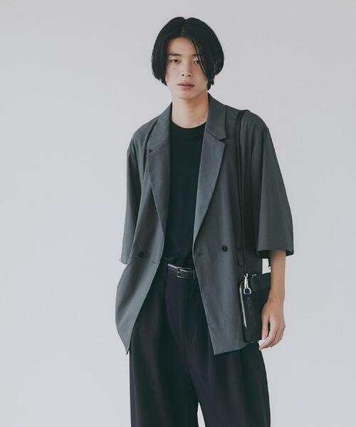 tk.TAKEO KIKUCHI(ティーケータケオキクチ)の「【接触冷感/UVCUT/セットアップ対応可】COOL PLAY5部袖ジャケット(テーラードジャケット・メンズ・ダークグレー/ライトグレー/オリーブ/ブラック・03/02/01)」の3枚目の写真