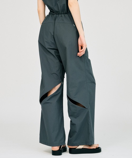 PRANK PROJECT（プランクプロジェクト）の「【2026Summer Pre-Order】ジップユーティリティパンツ / Zip Utility Pants（その他パンツ・レディース・グレー/ブラック・38/36）」の10枚目の写真