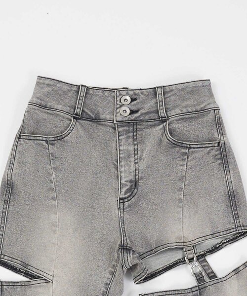 OLIVE des OLIVE(オリーブデオリーブ)の「【Belle Charme】Cut Out Belt Flere Denim(その他パンツ・レディース・サックスブルー/グレー・LARGE/MEDIUM/SMALL)」の7枚目の写真