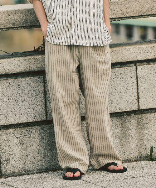 417 EDIFICE（フォーワンセブンエディフィス）の「LE JAPON ATELIER SN サックパンツ（スラックス・メンズ・ブラック/アイボリー/ネイビー・SMALL/LARGE/MEDIUM）」の2枚目の写真