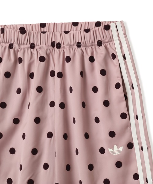adidas(アディダス)の「adidas SATIN POLKA DOTS WIDE LEG PANT / アディダス サテン 水玉 ワイド レッグ パンツ(その他パンツ・レディース・ライラック・L/M/S/XL)」の4枚目の写真