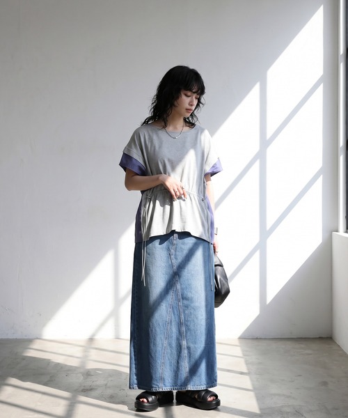 antiqua(アンティカ)の「異素材切替 ドロスト 配色 カットソー Tシャツ(Tシャツ/カットソー・レディース・ブラック/グレー/ホワイト・ONESIZE)」の15枚目の写真