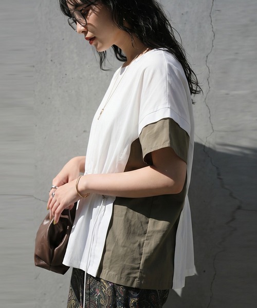 antiqua(アンティカ)の「異素材切替 ドロスト 配色 カットソー Tシャツ(Tシャツ/カットソー・レディース・ブラック/グレー/ホワイト・ONESIZE)」の5枚目の写真