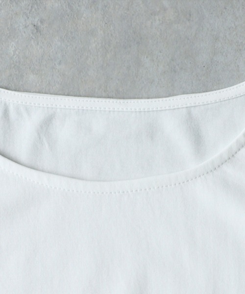 antiqua(アンティカ)の「異素材切替 ドロスト 配色 カットソー Tシャツ(Tシャツ/カットソー・レディース・ブラック/グレー/ホワイト・ONESIZE)」の10枚目の写真
