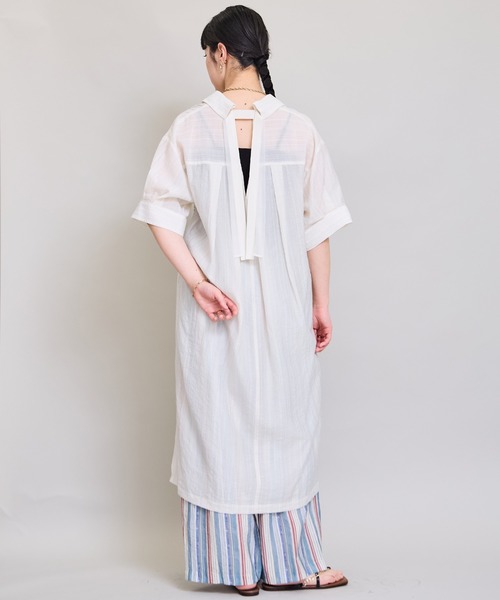 LHELBIE(レルビエ)の「テープデザインシャツワンピ(ワンピース・レディース・グリーン/イエロー/アイボリー・M)」の2枚目の写真