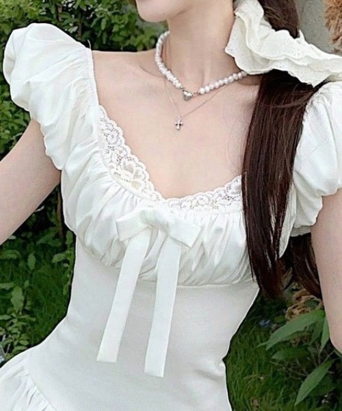 &soiree(アンドソワレ)の「スクエアネックバルーン半袖ワンピース(ワンピース・レディース・ホワイト・LARGE/MEDIUM/SMALL)」の5枚目の写真