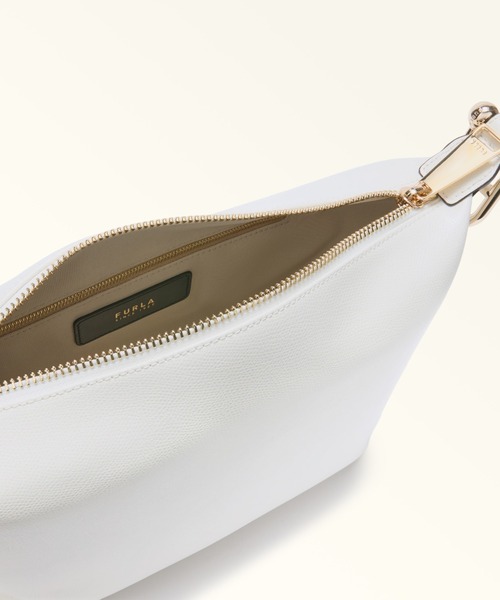 FURLA(フルラ)の「フルラ トニー (Furla Tonie) ショルダーバッグ(ショルダーバッグ・レディース・ホワイト・ONE SIZE)」の6枚目の写真