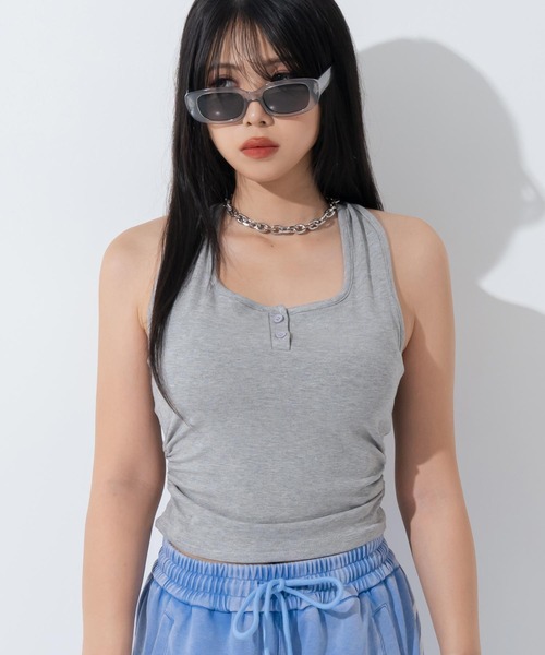 ANAP(アナップ)の「ホルターネック カップ付 タンクトップ(タンクトップ・レディース・ブラック/グレー/ホワイト・F)」の18枚目の写真