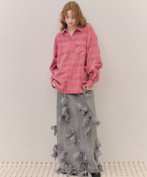 J1U by LA BELLE ETUDE(ジユウバイラベルエチュード)の「オーバーサイズPINKチェックシャツ(シャツ/ブラウス・レディース・フューシャピンク/ピンク・FREE)」の4枚目の写真